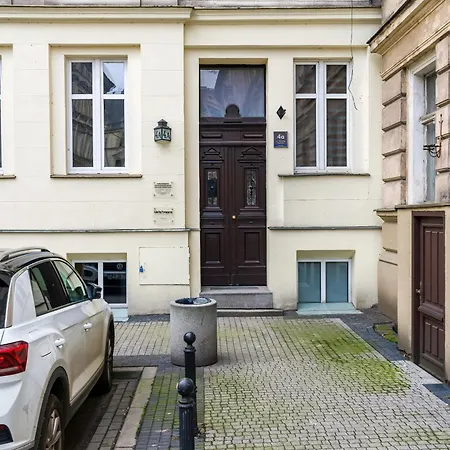 Apartment Level -1 Loft Center By Renters Poznan