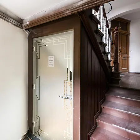 Apartment Level -1 Loft Center By Renters