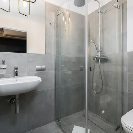 Apartment Level -1 Loft Center By Renters Poznan