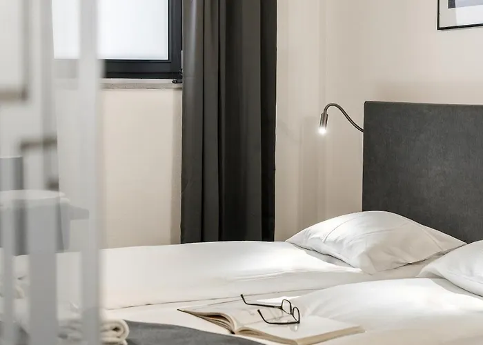 Level -1 Loft Center By Renters Διαμέρισμα